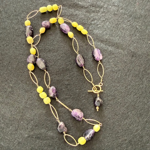 Jewelry - GEM STONE BEADED NECKLACE